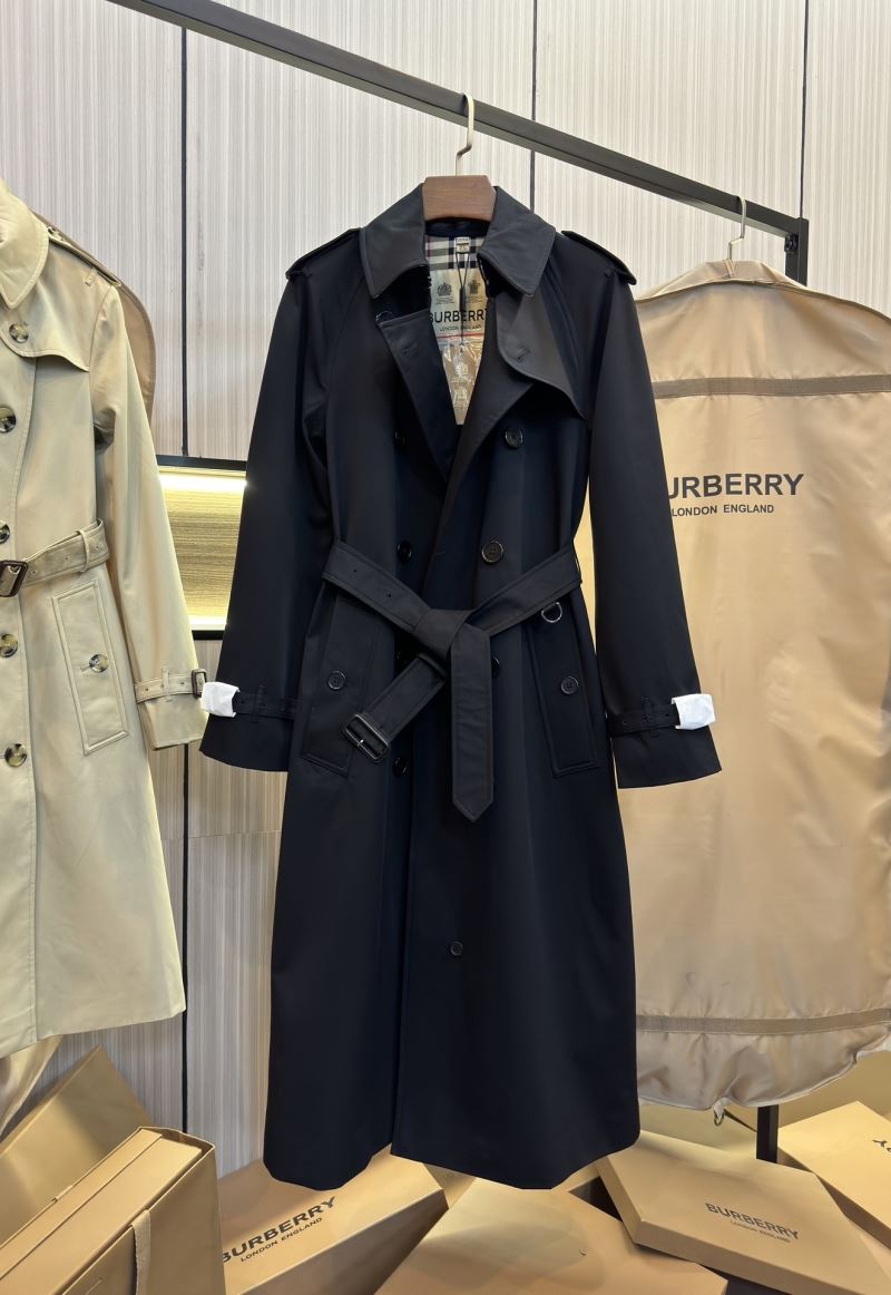 Burberry Outwear